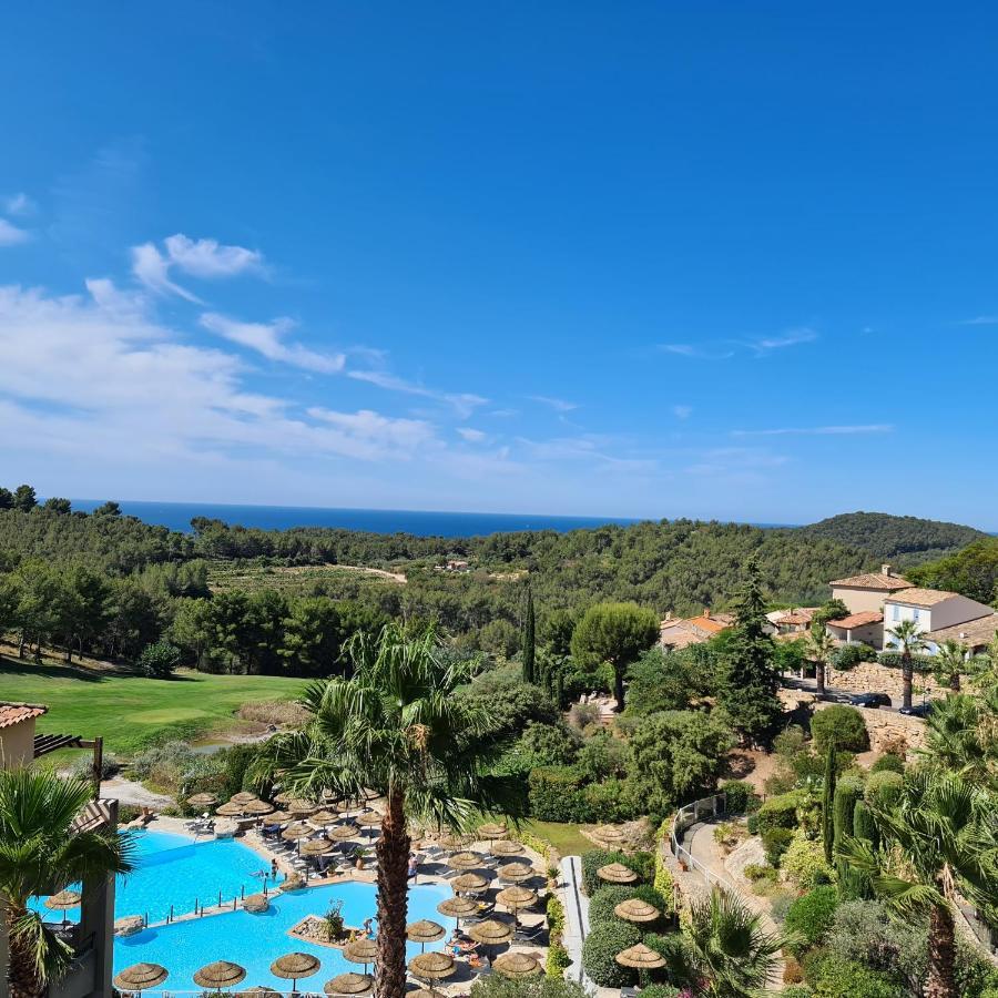Апартаменти Hameau Des Amandiers - Vue Mer, Golf Et Vignes Сен-Сір-сюр-Мер Екстер'єр фото